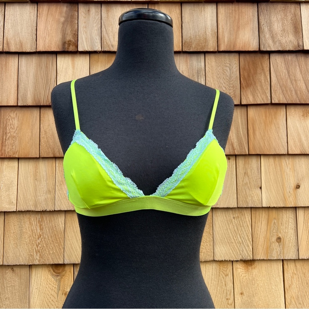 dELiA*s Neon Yellow Bralette with Blue Lace Trim, M (Jrs)